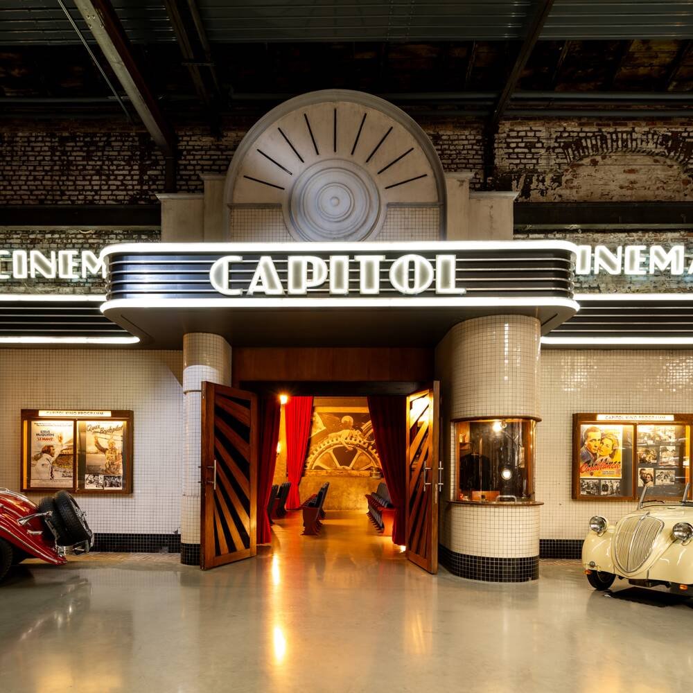 2308woehr_nam0729hell-3223a21e